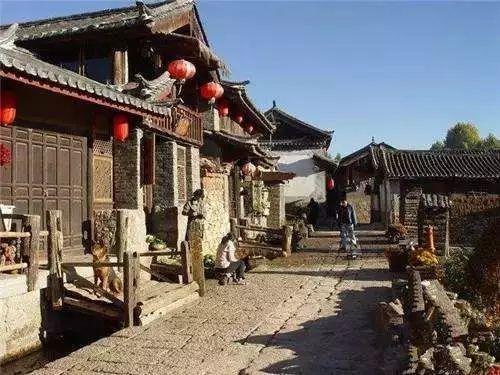 暴利预期下,网传郑州上千人排队办烟花爆竹许可证:需先缴600元