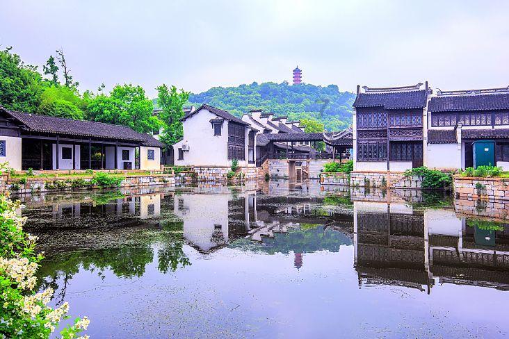 “群众工作永远在路上”——民警老李的社区工作信条